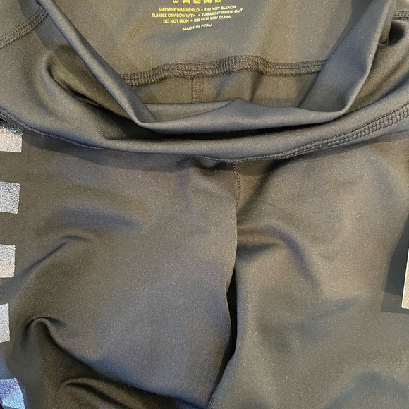 Style Reform Biker Shorts - Picture 4 of 6